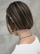 ギークス(GEEKS) 【GEEKS渋谷】冬カラー/バレイヤージュ/ミニマルボブ/グレージュ