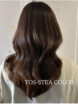 トステアカラー／マツイアカリ