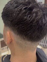 アピッシュ ギンザ(apish ginza)&nbsp;【バーバースタイルを再現！】フェードカット！！