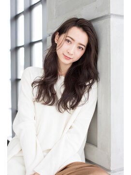 トティア 堀江(Totia) 【Totia堀江】ひし形シルエット ウェーブ×オリーブグレージュ