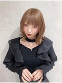 キャラメルベージュミディアムウルフボブ