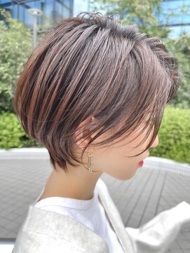 ハルキ ミナト ジャパン オオサカ(HARUKI MINATO japan OSAKA) 前髪なし　30代40代50代60代ヘア 白髪 大阪ショート　梅田