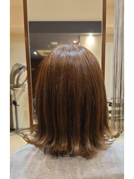 ジールドゥーエ(Zeal due) ベージュ系カラー