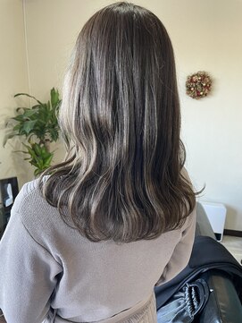 ルフテ(LOFTE) 透明感グレージュカラー☆