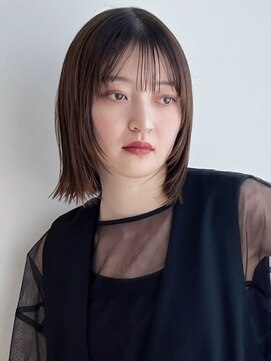 トリッカ シブヤ(TRICCA SHIBUYA) 顔まわりレイヤー/ ミディアムボブ/ ベージュカラー