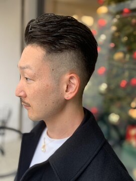 ソアー 新大阪(SOAR) ツーブロック刈上げオールバックビジネススタイル【新大阪】