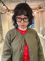 ルーム(Loom.)&nbsp;レイヤーカット顔周りレイヤーウルフパーマニュアンスパーマ