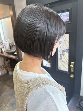 エオバイオー(EOW by oOo) ミニボブ　ブルーブラック