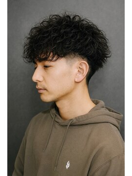 ヘアーアンドスパ アウローラ(AURORA) メンズパーマ