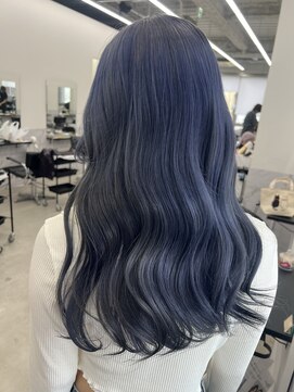 エゴル ナゴヤサカエ(ENGOL NAGOYA SAKAE) ネイビーブルー