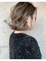 モルト 麻生(molt) ハイライト ボブ