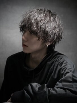 シン(syn) ツイストスパイラルパーマ