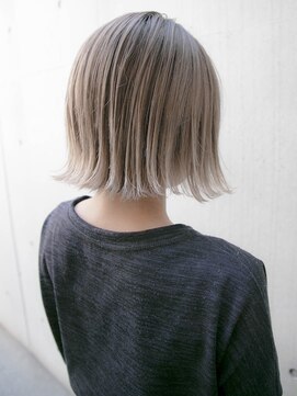 リリアン 青山(relian) ブリーチ必須なヘアカラーでイマドキ女子!