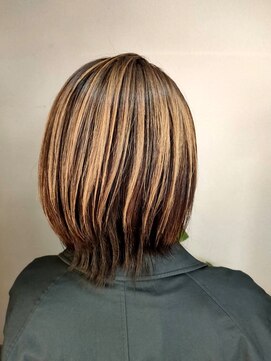 ヘアーメイク ドット(HairMakeDOT) デザインハイライト