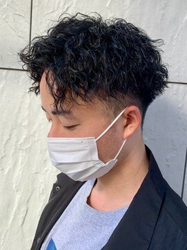 ジーニー 本厚木(Genie) ツイストスパイラル/波巻き/ハイライト/マッシュパーマ/ウルフ