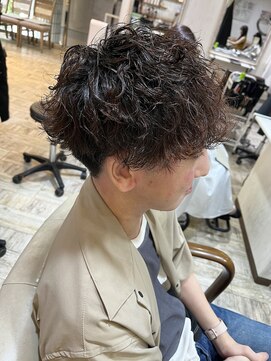 ティアラ 桜木町(TIARA) 波巻きパーマツイストパーマメンズツーブロック