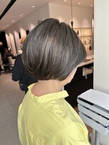 ステア ケース(stair case)&nbsp;上品な白髪ぼかし　初体験！　　50代60代