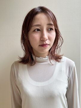 ビュートリアム265(BEAUTRIUM 265) くびれミディアム 外はねボブ ピンクベージュ ハイライトヘア