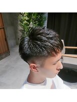 ネセサリー(NECESSARY) カット