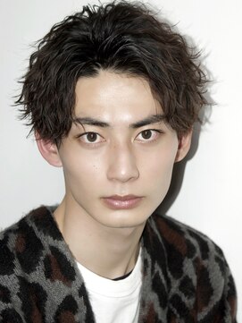 オーシャントーキョー(OCEAN TOKYO) 波巻きパーマセンターパートツーブロックコンマバング韓国黒髪