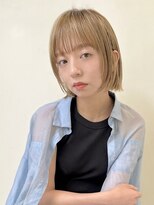 エムスラッシュ 新百合ヶ丘(M.SLASH)&nbsp;ハイトーンカラー/透けバング/ミディアムレイヤー/新百合ヶ丘