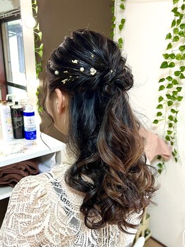 ジェシータ 品川駅前店(GESHITA) ハーフアップ【品川/ヘアセット】