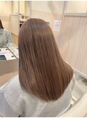 アッシュベージュ