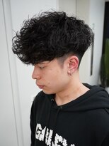 フィフス 栄(fifth)&nbsp;スペインカール×ハイウェイトマッシュで爽やかな印象に