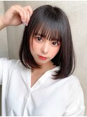 暗髪で大人可愛く！後れ毛がかわいいギリギリ結べるくびれボブ