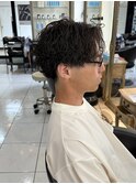 波巻きスパイラルパーマ メンズパーマ 波巻きパーマ メンズ 眉毛