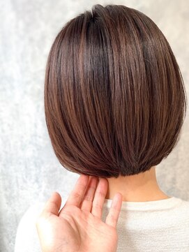 ジーナ 新宿(Zina) 【Zina　新宿】イメチェン毛先パーマ耳かけ×フォギーベージュ