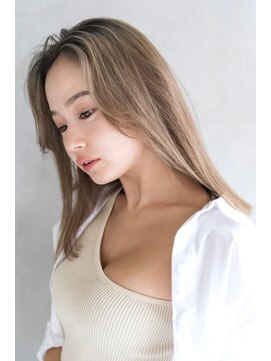 メーヴェ(Mowen) mowen×切りっぱなし×顔周りレイヤー×ハイライト×グレージュ