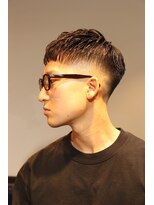 ツーエイチ 新宿(2H)&nbsp;新宿/クロップ/アイロンパーマ