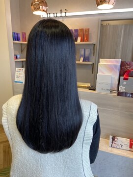 トゥーリ 藤崎店(tuuli) 高畠弘輝、艶髪ストレート、美シルエット