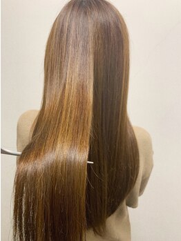 【髪質改善】魔法のトリートメント”oggiotto”取り扱いサロン♪髪の芯から潤うツヤ感たっぷりの美ヘアに─
