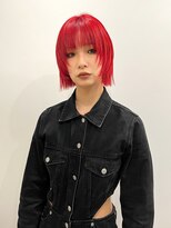 ゼストララ(ZEST Lara)&nbsp;ビビットオレンジレッド×顔まわりレイヤーミニボブ