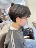 やっぱり短めがいい!耳掛けショート