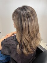 イルミ(iLUMi)&nbsp;iLUMi　×　バレイヤージュ