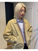 動きのあるハイトーンボブ