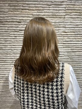 ビスイル 秋葉原店(Vis ill) 大人美人艶カラーベージュ小顔カット透明感レイヤーロング