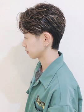 モリオフロムロンドン 松戸店(Morio from London) 【松戸　テラカド】メンズセンター　毛流れ　フェザーパーマ