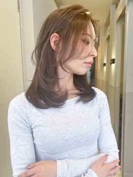 リノ(RLINO)の写真/洗練された顔周りのカットが人気◎[栄/名駅/ブリーチ/ダブルカラー/ハイトーン/カラー/学割U24]