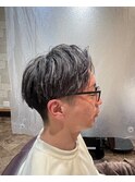 スキンフェード　シルバーアッシュ ニュアンスパーマ