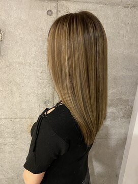 アヴァンス 光明池店(AVANCE.) ハイライトヘア