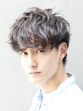 マグ カーネ バイ フィフス(Mag KANE by fifth) 長野松本シャドウパーマスパイラルパーマメンズマッシュウルフ