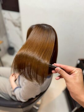 アリアツイン バイ エクラート 池袋西口店(ARiA TWiN by ECLART) 髪質改善メテオトリートメント[髪質改善][縮毛矯正]