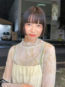 テトヘアー(teto hair) ボブ　暗髪　顎上ボブ　パッツン　前上がりボブ