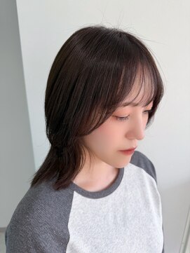 ルネシミズ(Rune shimizu) アッシュブラウン×くびれウルフ