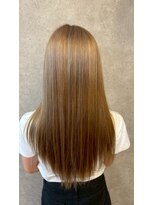 パーミル ヘア クマモト(permille ‰ hair Kumamoto)&nbsp;ベージュ×うる艶