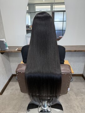 ヴェルム ヘア デザイン(Velum.HAIR DESIGN) 秋田市で叶える極上の艶髪ストレート｜髪質改善トリートメント